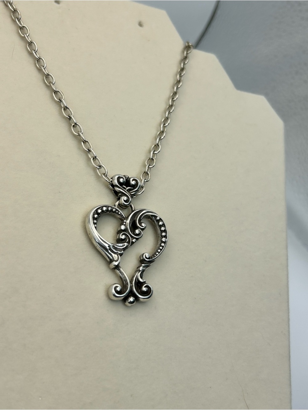 Brighton Open Heart Pendant Necklace Silver Plated Single Oval Link Chain 20" - Picture 4 of 10